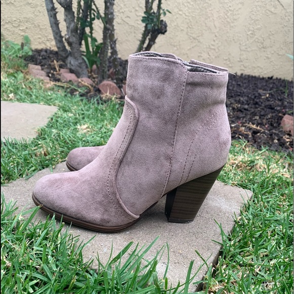Taupe Faux Suede ankle booties - Picture 5 of 7